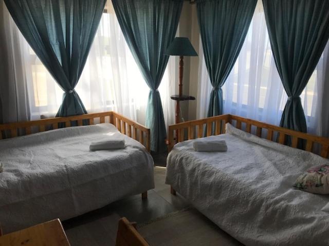 اتاق خانوادگی, Selkiebnb