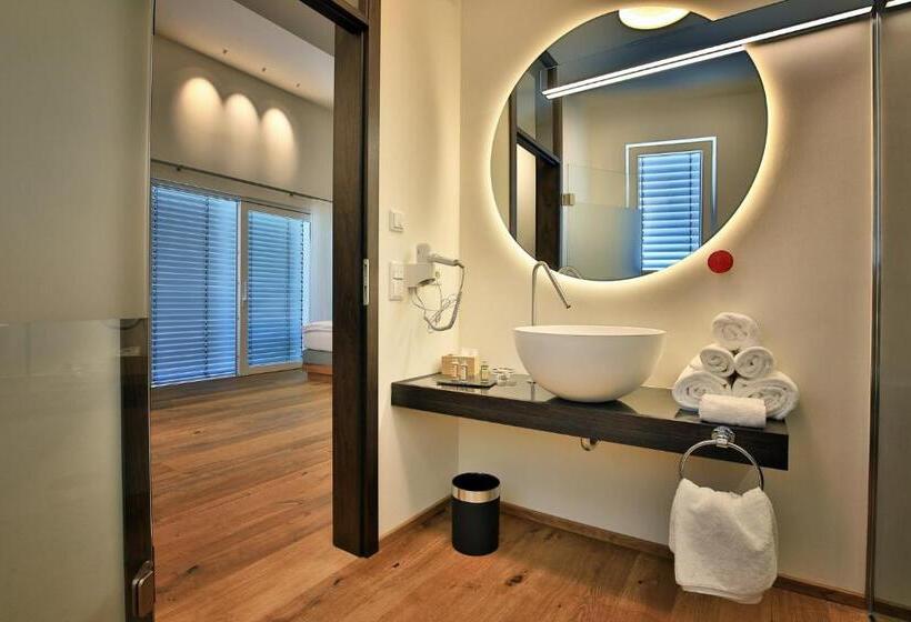 חדר דלוקס, Motelplushotel Biggeseefront