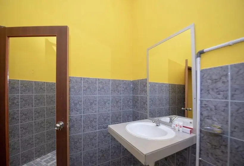 Deluxe-sviitti, Oyo 1164 Edotel Smkn 2 Tanjung Pinang