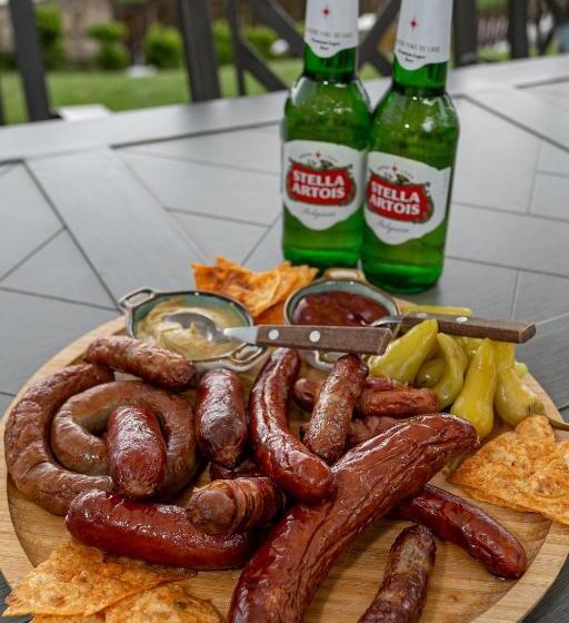 جناح جونيور, Alpine Castle