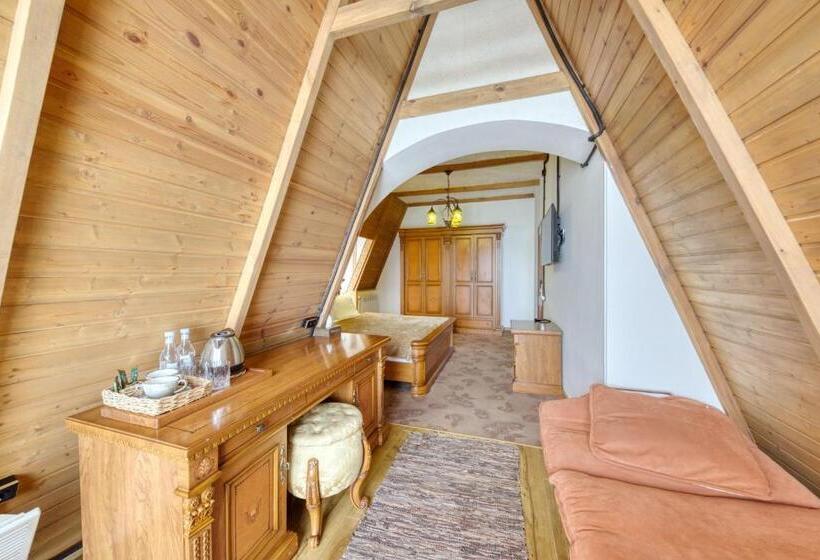 Люкс Вид на Горы, Alpine Castle