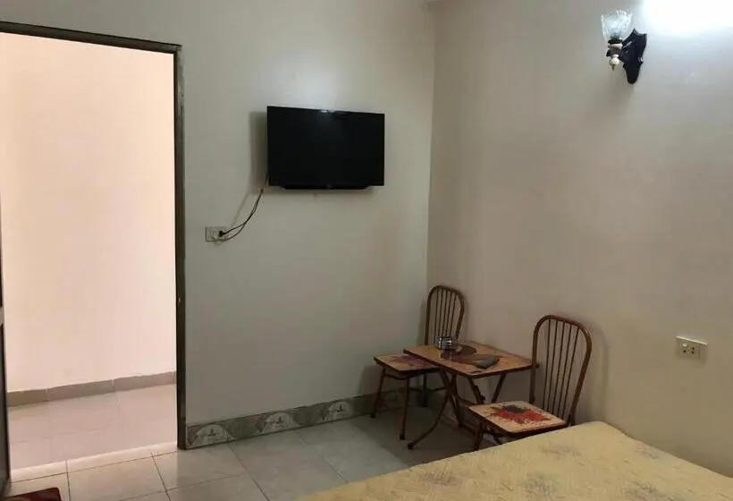 اتاق لوکس, V A Motel