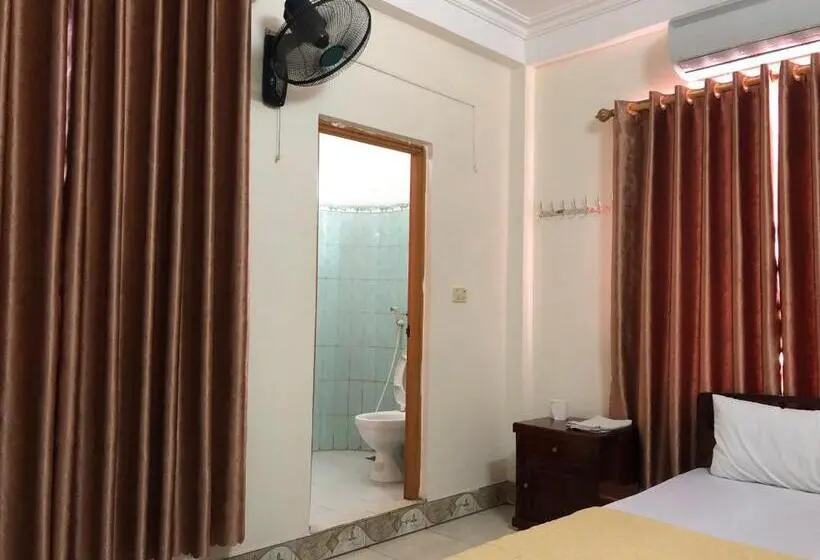 اتاق لوکس, V A Motel