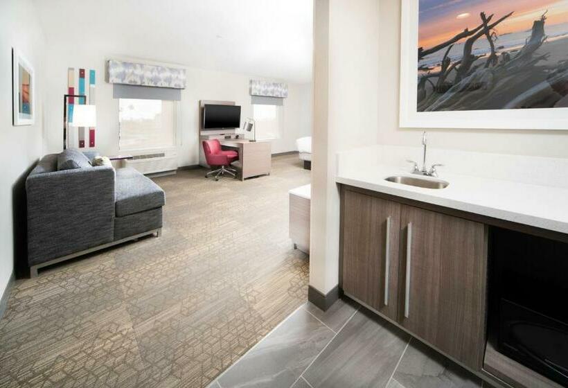 חדר דלוקס עם מיטת קינג, Hampton Inn & Suites Santa Maria