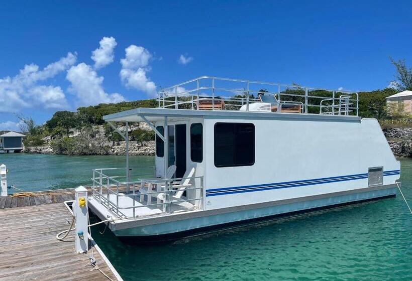 خانه 1 خوابه, St Francis Resort