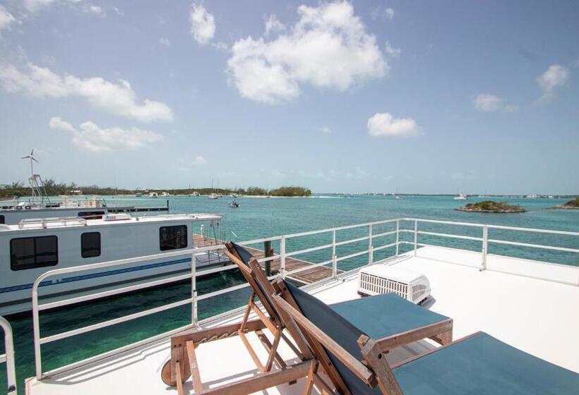 خانه 1 خوابه, St Francis Resort