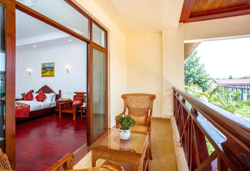 اتاق لوکس, 36manor International Sport