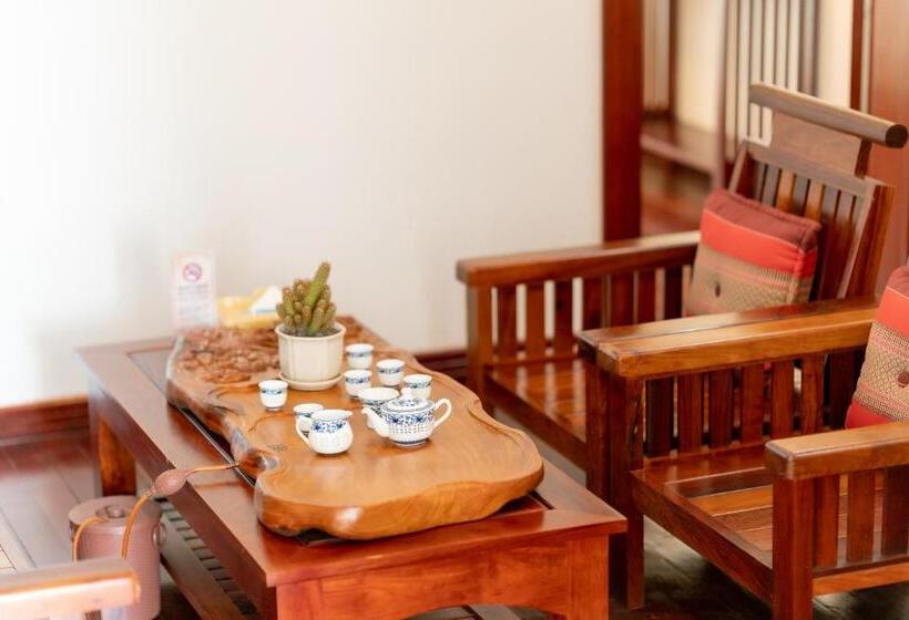 سوییت اجرایی, 36manor International Sport