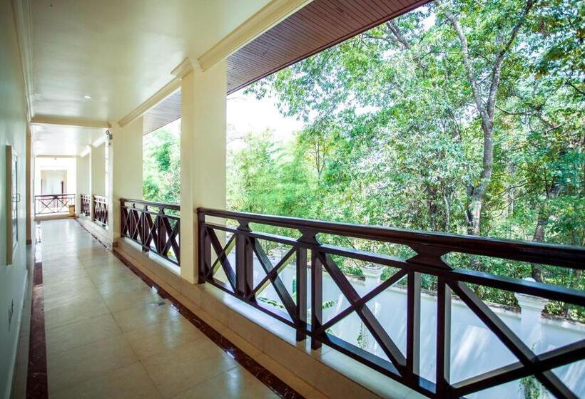 سوییت اجرایی, 36manor International Sport