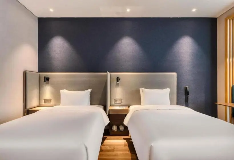 ２ダブルベッドのスタンダードルーム, Holiday Inn Express Hangzhou Binjiang, An Ihg
