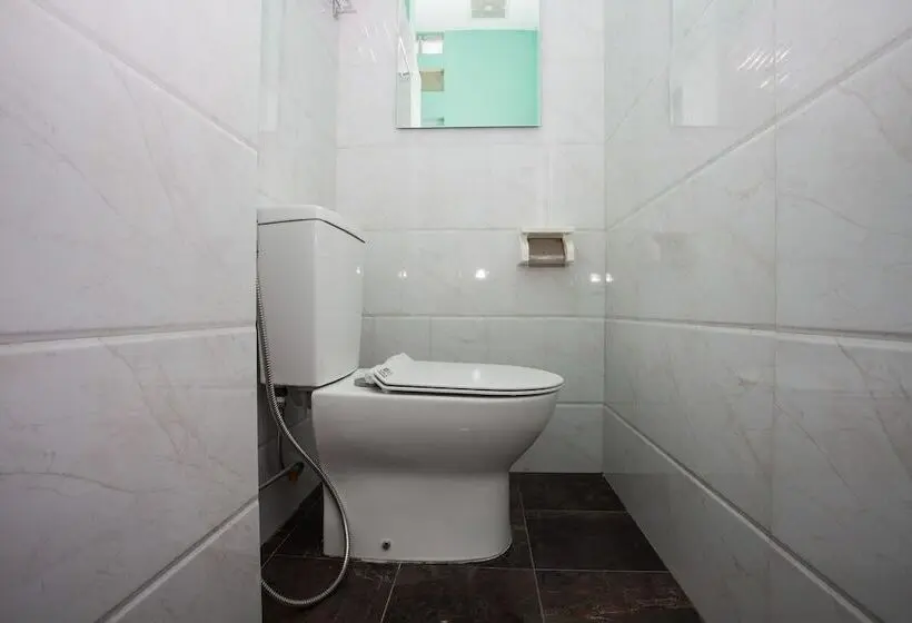 デラックスルーム, Sentosa Jaya Guest House Near Rs Hermina Medan Redpartner