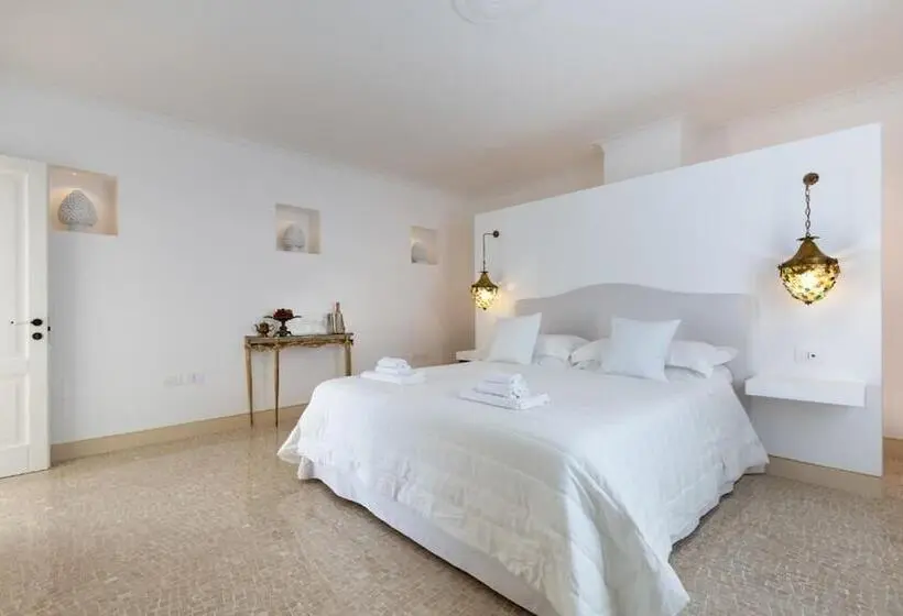 اتاق لوکس, Relais Carlo Alberto