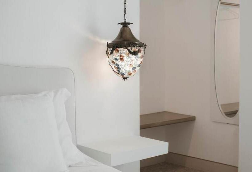 Delüks Oda, Relais Carlo Alberto