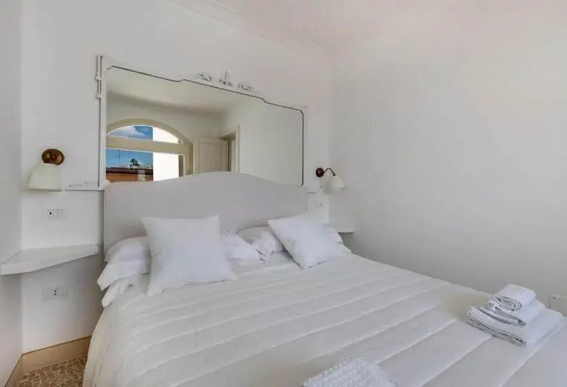 اتاق سوپریور, Relais Carlo Alberto