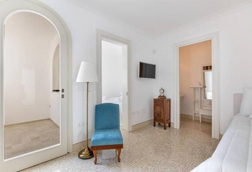 اتاق سوپریور, Relais Carlo Alberto