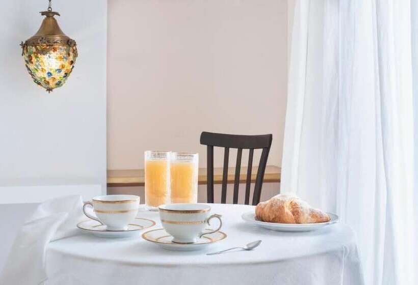 Superior Oda, Relais Carlo Alberto