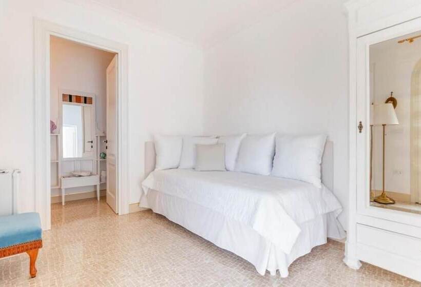 Superior Oda, Relais Carlo Alberto