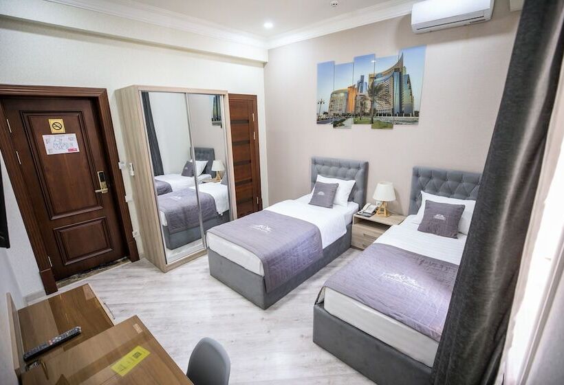 Habitació Estàndard, Leader