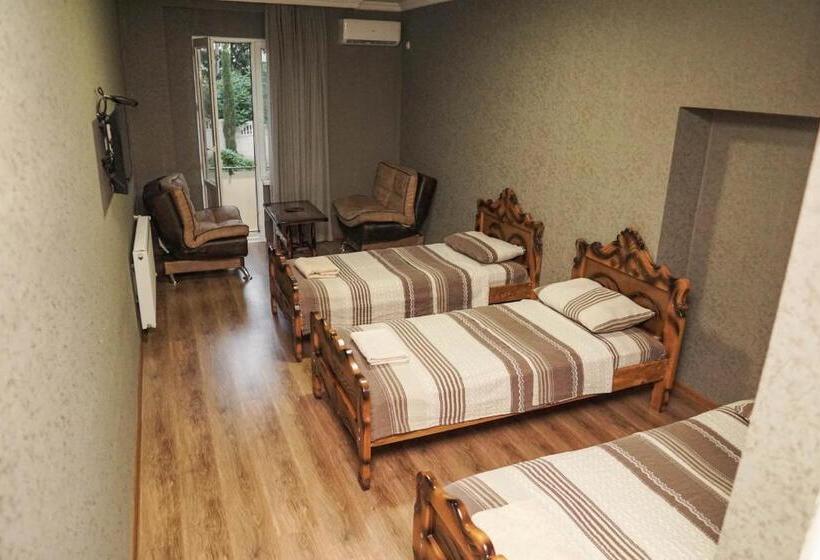 اتاق استاندارد سه نفره, Venus