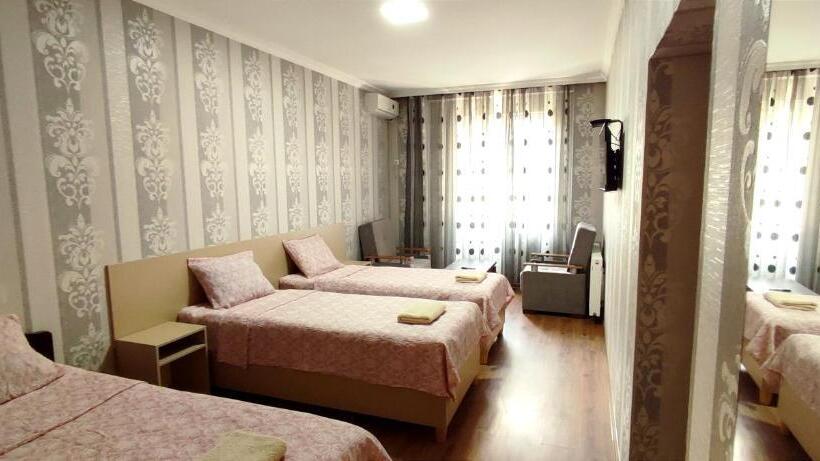 اتاق استاندارد سه نفره, Venus