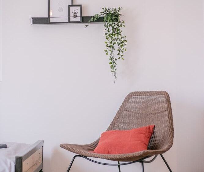 Pokój Czteroosobowy Standard, Schöndorf Hostel   Virtual Reception