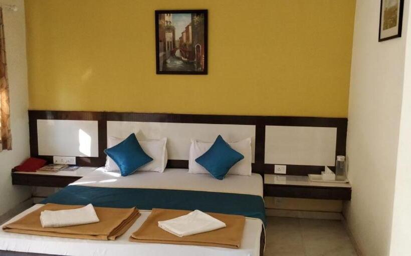 غرفة قياسية سرير كينج, Sea Winds