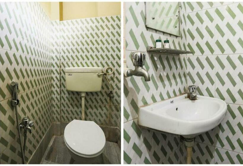 标准三人间, Spot On 43309 Indra Bhawan Lodge