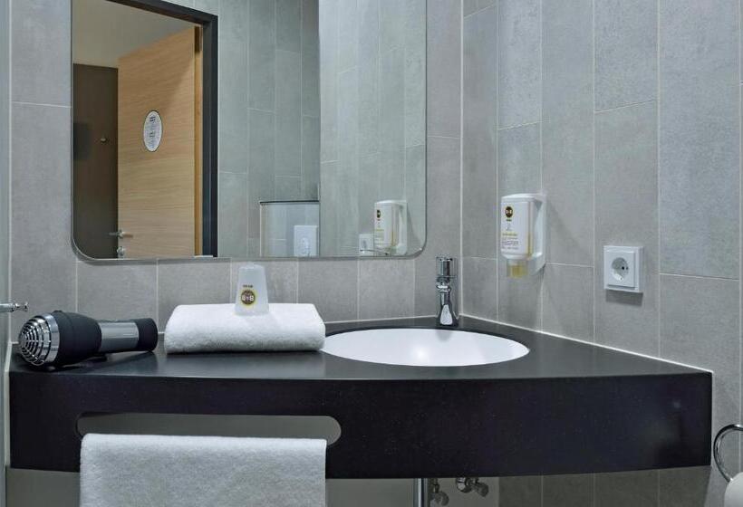 패밀리 룸, B&b Hotel Wien Hbf