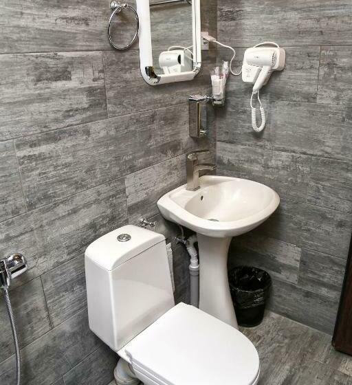 חדר לארבעה סטנדרטי עם מרפסת, Sofya