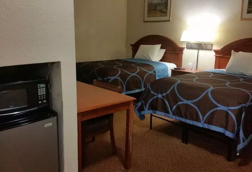 ２ダブルベッドのスタンダードルーム, American Inn Of Daytona
