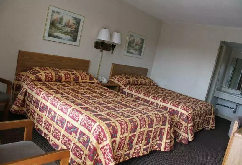 ２ダブルベッドのスタンダードルーム, Budget Host Inn Bristol
