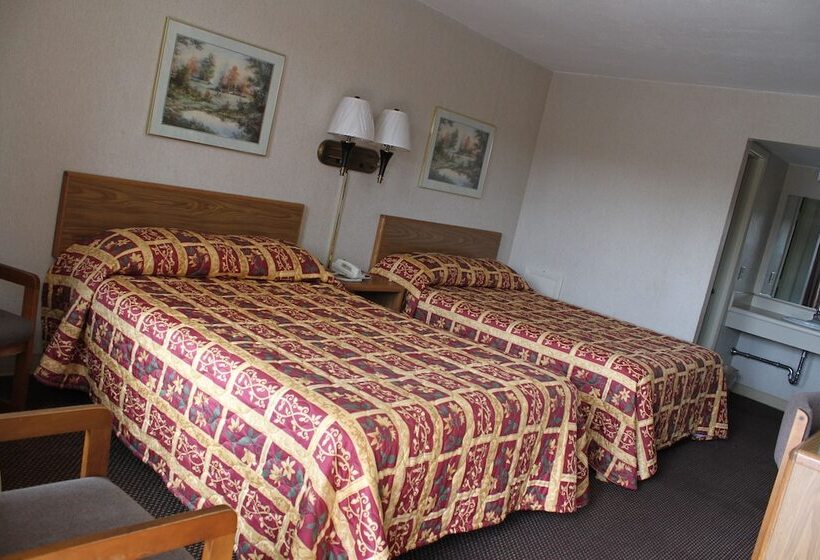 스탠다드 룸 더블 침대 2개, Budget Host Inn Bristol