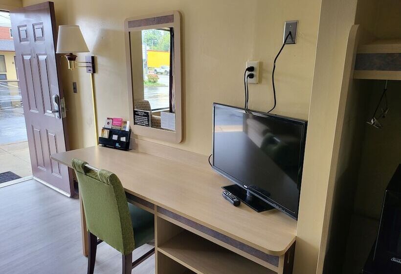 스탠다드 룸 더블 침대 2개, Budget Host Inn Bristol