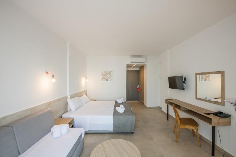 غرفة قياسية, Bumbleberry Inn