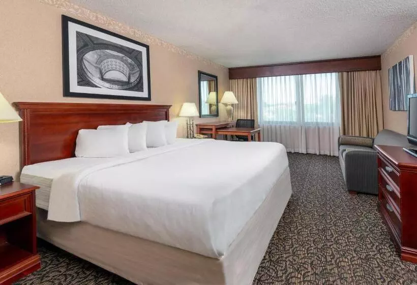 キングサイドベッドのスタンダードワンルーム, Capitol Plaza Hotel Jefferson City