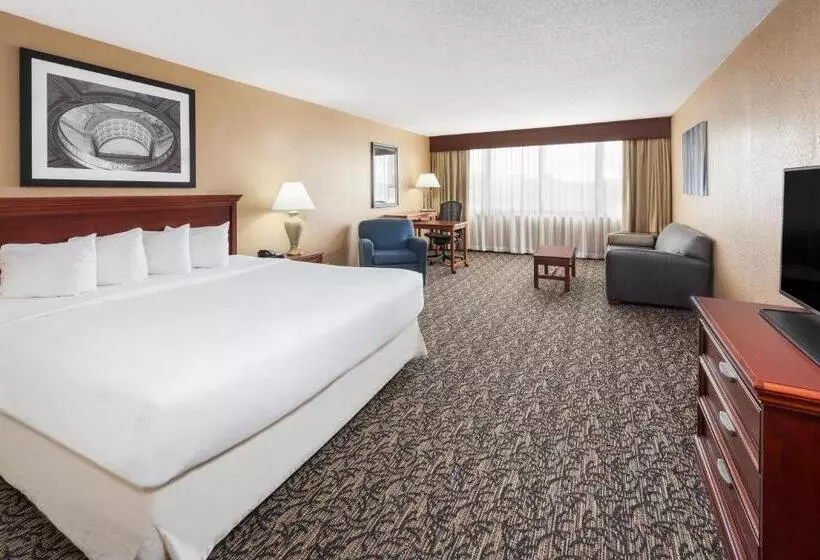 身障者適用キングサイズベッドルーム, Capitol Plaza Hotel Jefferson City