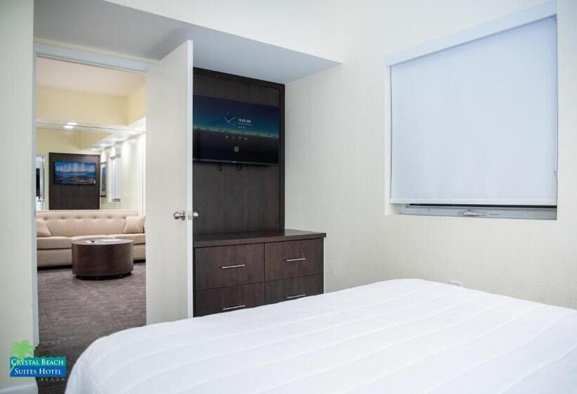 سوییت, Crystal Beach Suites Miami Oceanfront