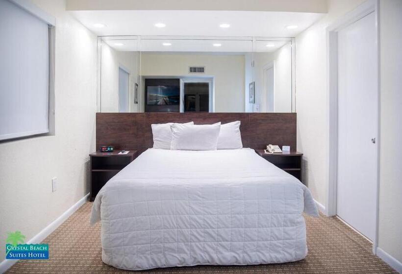 سوییت, Crystal Beach Suites Miami Oceanfront