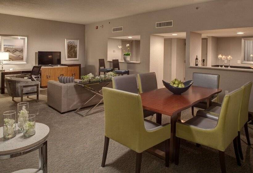 Suíte Deluxe Cama King, Doubletree By Hilton Hotel Jacksonville Airport