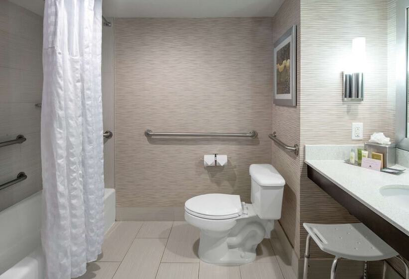 غرفة قياسية سرير مزدوج, Doubletree By Hilton Hotel Jacksonville Airport