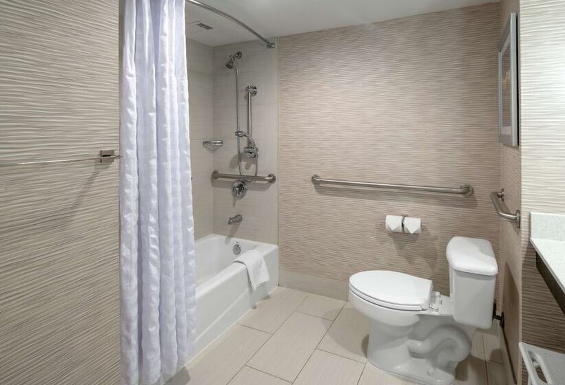 스탠다드 룸 더블 침대, Doubletree By Hilton Hotel Jacksonville Airport