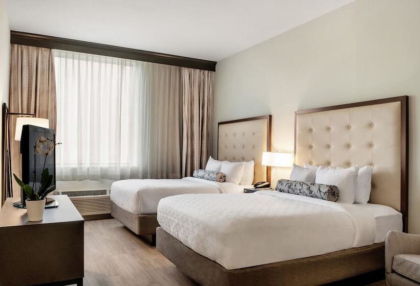 اتاق استاندارد با 2 تخت دوبل, St Charles Coach House, Ascend Hotel Collection