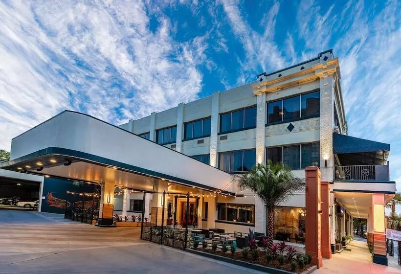 Standard-huone King-vuode, St Charles Coach House, Ascend Hotel Collection