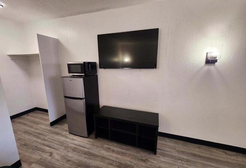 Номер Стандарт Индивидуальный, The Hastings Inn Salina