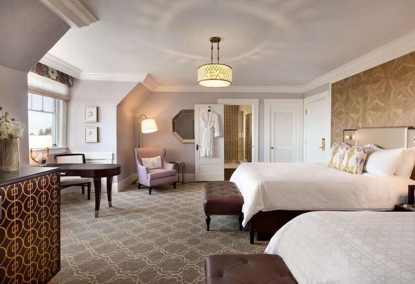 小型套房, Claremont Resort & Club