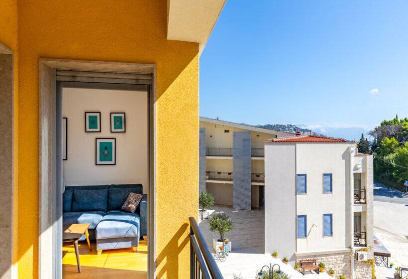 آپارتمان 1 خوابه, Apart Hotel Ms Katunjanin