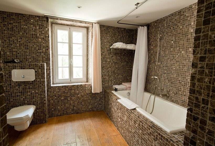 סוויטה, Maison Hache