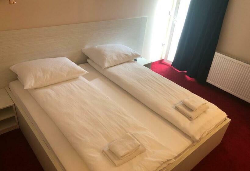 اتاق استاندارد یک نفره, Villa Grande