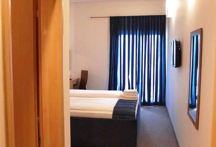 اتاق استاندارد یک نفره, Villa Grande