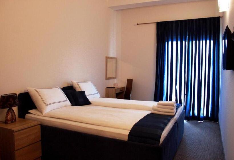 اتاق استاندارد یک نفره, Villa Grande